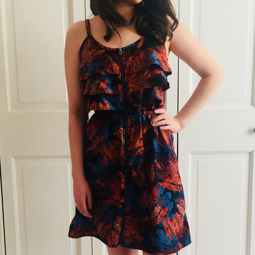 FEATHER PRINTED SUMMER DRESS 🍂🌞